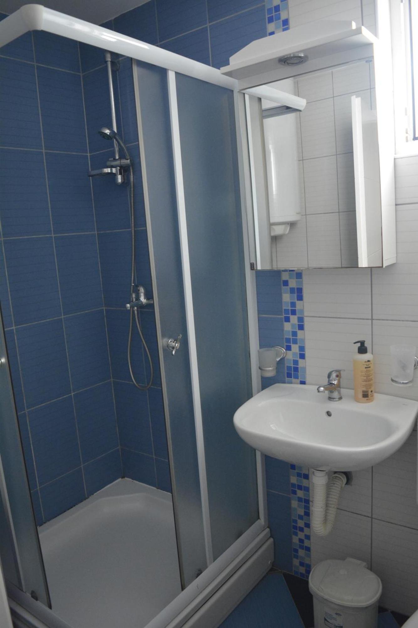 Apartman ปิโรต์ ภายนอก รูปภาพ