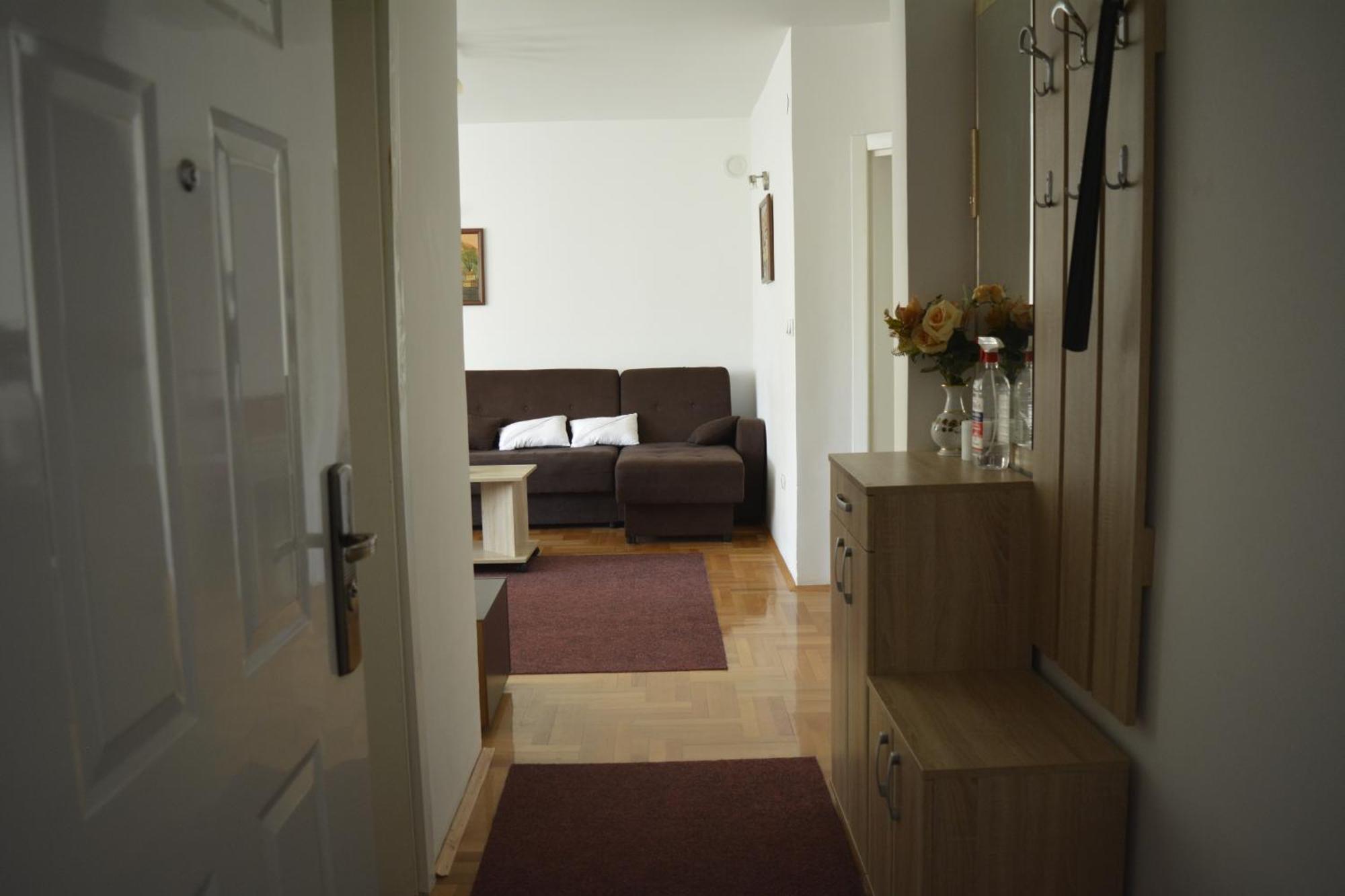 Apartman ปิโรต์ ภายนอก รูปภาพ